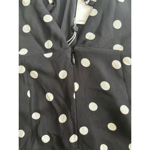 LOVERS + FRIENDS QUINCY BLACK POLKA DOT JUMPSUIT NWT SIZE XS - Picture 7 of 9